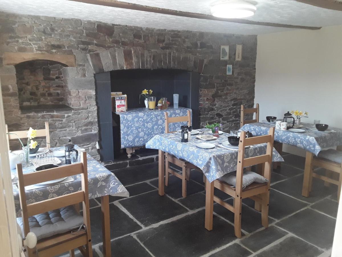Sharlands Farm Bed And Breakfast Bude Dış mekan fotoğraf