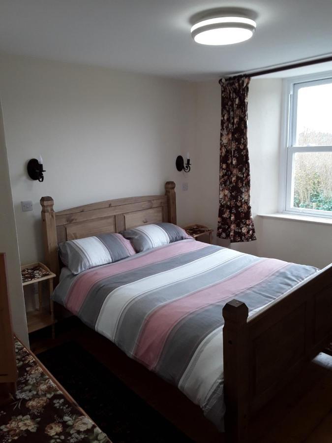 Sharlands Farm Bed And Breakfast Bude Dış mekan fotoğraf
